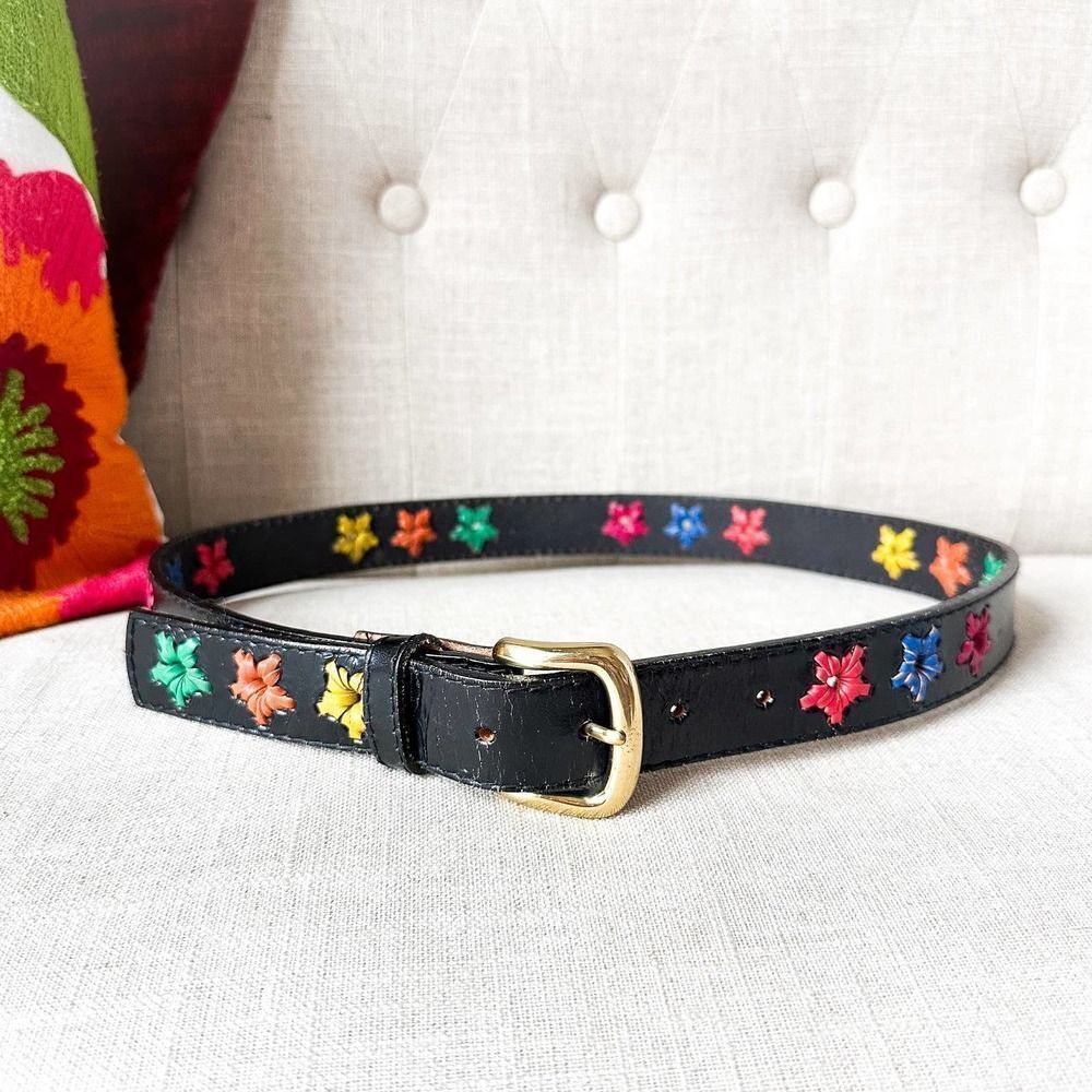 Vintage Festive Liz Claiborne Leather Belt Silver Buckle Size Large
